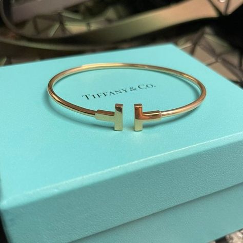 Tiffany & Co T 18K Yellow Gold Bracelet Medium Tiffany Bangles Gold, Gold Jewelry Tiffany, Tiffany & Co Bracelet, Tiffany Gold Jewelry, Tiffany’s Bracelet, Tiffany And Co Gold Bracelet, Tiffany And Co Jewelry Gold, Tiffany And Co Bracelet Gold, Gold Tiffany Bracelet