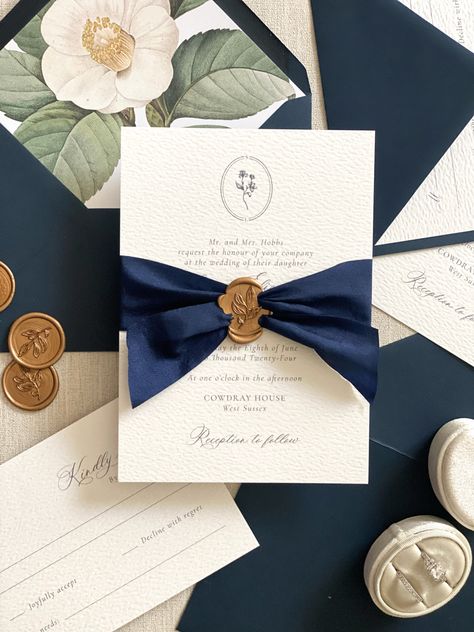 Vintage monograms on your wedding invitations for a traditional touch for your modern wedding. Featuring gold wax seals navy silk ribbon and vintage floral envelope liners. #navywedding #classicwedding #luxurywedding Navy Themed Wedding, Old Money Wedding Invitations, Wax Seal Wedding Invitations, Wedding Card Envelope, Floral Envelope Liner, Timeless Wedding Invitations, Vintage Envelope, Floral Envelope, Navy Wedding Invitations