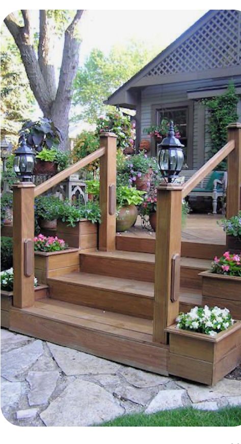 Pergola Diy, Deck Steps, Exterior Stairs, Outdoor Steps, Deck Stairs, Front Deck, Outdoor Stairs, Stair Decor, Diy Stairs