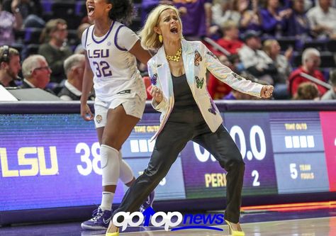 Sweet Sixteen Outfits, Kim Mulkey, Lsu Basketball, Female Basketball, Basketball Game Outfit, Sweet 16 Outfits, Coach Outfits, Lsu Fans, Sparkly Outfits