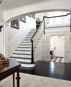 DWELLINGS-The Heart of Your Home: Our Staircase DIY from Carpet to Wood Stair Wainscoting, Entry Staircase, Hamptons Interior, Foyer Stairs, Arch Molding, Foyer Staircase, Architectural Design Studio, Entry Design, Entry Ways