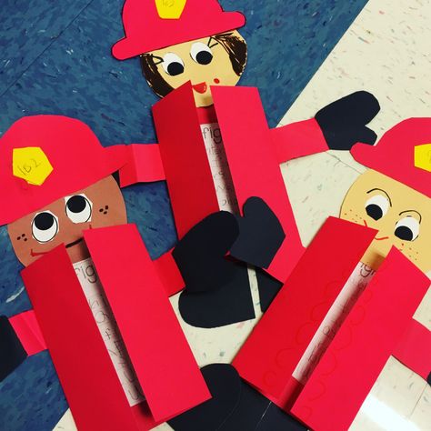 Fire Fighter Craft, Fire Prevention Crafts, Fire Fighters Preschool, Fire Engine Craft, Fire Prevention Week Activities, Community Helpers Art, Fire Safety Preschool Crafts, Fireman Crafts, Fire Safety Crafts