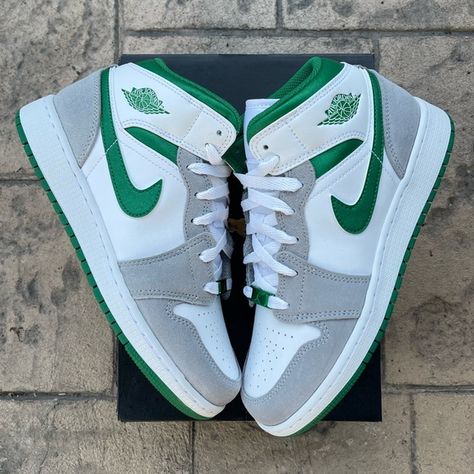 Jordan 1 mid pine green Jordan 1 Mid Pine Green, Jordan 1 Green, Green Jordans, Retro 1, Body Scrubs, Womens Jordans, Pine Green, Jordan 1 Mid, Jordan Shoes