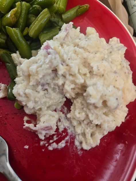 2-Point Weight Watchers Mashed Potatoe Ww Sides, Flavored Chickpeas, Ww Meals, Cauliflower Mashed Potatoes, Weight Watchers Snacks, Potato Sides, Healthy Bites, Healthy Side, Red Potatoes