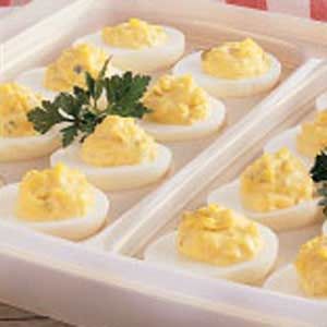 Picnic Stuffed Eggs Recipe -My dad loves these stuffed eggs, which are a Southern favorite. I've been cooking since I became a teenager, and this is one of my original recipes. Crab Deviled Eggs Recipe, Devil Eggs, Stuffed Eggs, Best Deviled Eggs, Deviled Eggs Easy, Popular Appetizers, Egg Sandwich, Deviled Eggs Recipe, Eggs Recipe