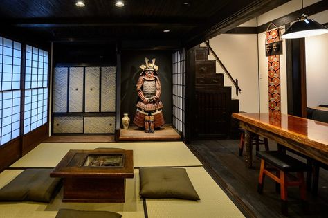 Samurai Kevin Samurai Bedroom, Fantasy Interior, Traditional Japanese Home, Japanese Home Design, House Concept, Japanese Style House, Japan Architecture, Japanese Room, Japanese Home Decor