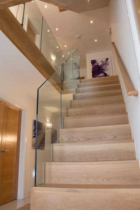 Reka Bentuk Bilik Tidur, درج السلم, Stairs Design Interior, House Staircase, Interior Staircase, Glass Stairs, Glass Staircase, Stairway Design, Stairs Design Modern