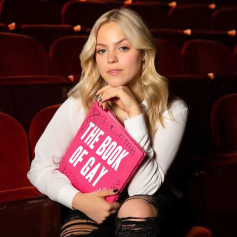 Renne Rapp, Mean Girls Broadway, Mean Girls The Musical, Renee Rap, Mean Girls Musical, Weight Pictures, Mean Girls Movie, Blonde Wife, Dream Roles