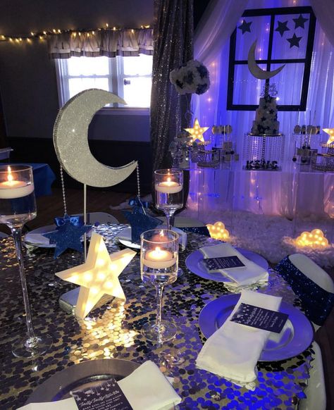 Sweet 16 Party Starry Night, Stars And Moon Sweet 16, Stary Night Sweet 16 Party Ideas, Moon And Stars Diy Decor, Star Table Decorations Centerpieces, Starry Night Table Setting, Quinceanera Starry Night Theme, Under The Stars Decorations Table Settings, Star Theme Sweet 16