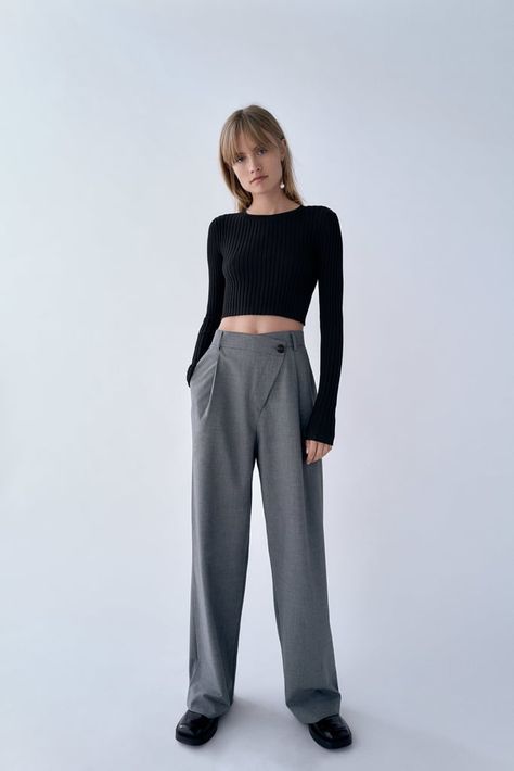 Asymmetric Pants, Trend Pants, Recycling Projects, Pant Trends, Denim Trends, New Pant, Pantalon Large, Menswear Inspired, Wide Legs