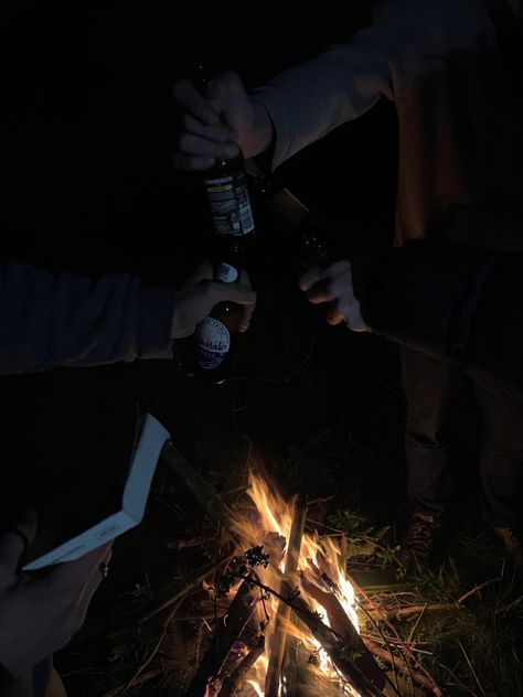 Beer Cheers Aesthetic, Aesthetic Camping, Beer Cheers, Camping Aesthetic, Friends Aesthetic, Forest Fire, Getting Drunk, 2024 Vision, Beer Lovers