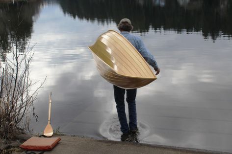 Canoe For Sale, Small Canoe, Canoe Plans, Model Boats Building, Wood Canoe, Canoe Building, Wood Boat Plans, Wooden Canoe, Boat Crafts