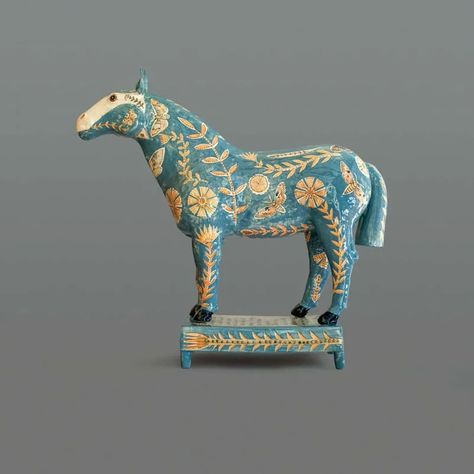 Georgina Warne Horse Signed Stoneware glazed with hand painted detail 19.7 x 19.7 x 6ins (50 x 50 x 15cm) Georgina Warne, Horse Sign, Horse Sculpture, Ceramic Animals, Night Owl, 2023 Autumn, Arte Popular, The Tiger, Animal Sculptures