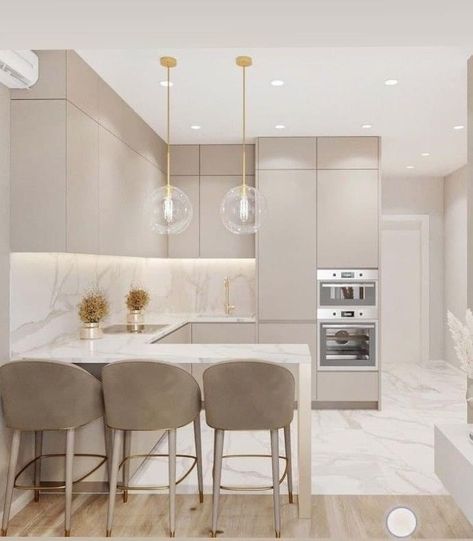 Off White Gloss Kitchen, Nude Kitchen Ideas, Modern Classic Interior Kitchen, Small Kitchen L Shape, New Classic Kitchen Design, Kitchen Ideas Classic, Nude Kitchen, Kitchen Inspirations White, White Kitchen Modern