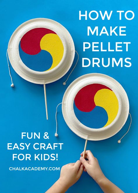 How to make paper plate pellet drums - easy Korean craft for kids! #kidscrafts #kidsactivities #lunarnewyear #musiccraft Lunar New Year Crafts, Korean Lunar New Year, New Year Crafts For Kids, News Years Crafts For Kids, New Year Crafts, Drum Craft, Korean Crafts, Drums For Kids, Diy Preschool