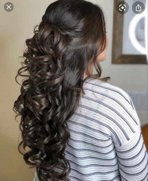 15 hairstyle Quinceanera Hairstyles Half Up Half Down, Sweet 16 Hairstyles, Quince Hairstyles For Long Hair, Quince Hairstyles With Crown, Quinceanera Hairstyles, Quince Hairstyles, Athletic Hairstyles, Hairstyles For Long Hair, Braids Hairstyles