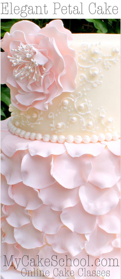 PARA LAS QUINCIAÑERAS Petal Cake Design, Petal Cake, Cake Classes, Cake Decorating Classes, Decorating Videos, Gateaux Cake, Cake Decorating Videos, Fondant Flowers, Elegant Cakes