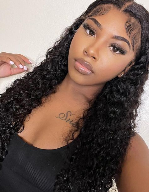 #elees #eleeshair #eleeswigs #eleeshairwigs #eleeswigsale #elees_cannotbedefined Deep Wave Hair, New Year Hairstyle, Ombre Blond, Hd Lace Wig, Glueless Wigs, Glueless Wig, Deep Wave Hairstyles, Human Hair Bundles, Deep Curly