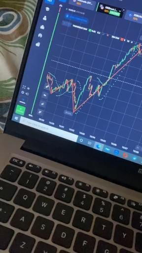 Best technical analysis books ever 📈📉.trading in the zone is available now for free Is one of the best selles Amazon ebooks the price in amazon is 27$ without shipping You can download it now for free in our website 😜 ⬇️ Fake Trading Snap, Forex Trading Wallpaper Laptop, Trading Snapchat Stories, Trading Snapchat, Trading Snap, Trading Aesthetic, Ishq Hai, Money Images Cash Indian, Forex Trading Strategies Videos