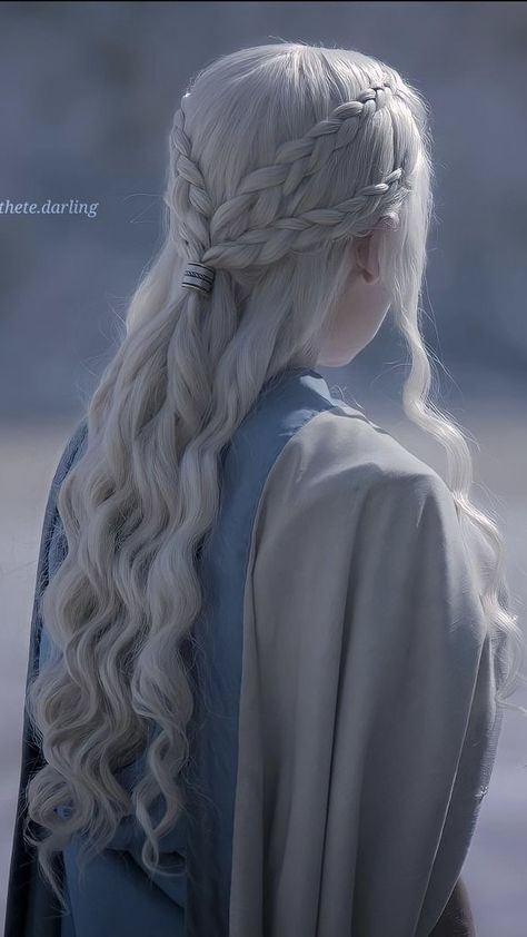 Viking Inspired Hair Updo, Danyeres Targaryen Hairstyle, Dothraki Braids, Danaerys Targaryen Hairstyles, Forest Elf Hairstyles, Elvin Hair Styles, Danaerys Targaryen Hair, Mid Evil Hair Styles, Elf Braids Hairstyles