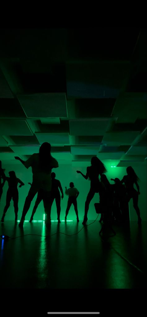 Dance Aesthetic Hip Hop Pics, Group Dance Aesthetic, Dancing Class Aesthetic, Dance Astethic Hip Hop, Dance Classes Aesthetic, Green Dance Aesthetic, Heels Dance Class Aesthetic, High Heels Dance Aesthetic, Dance Aestethic