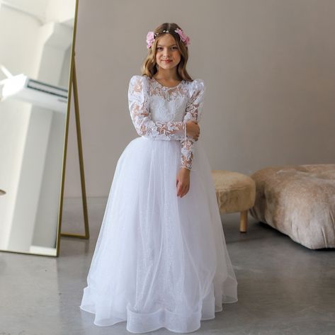 White Dresses For Teens, Long Puffy Sleeves, Bridesmaid Photoshoot, Skirt Satin, Full Tulle Skirt, Skirt Tulle, Baptism Gown, First Communion Dress, Junior Bridesmaid Dress