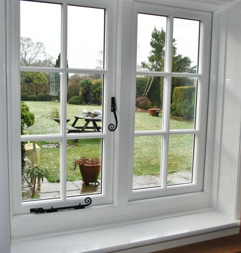 Storm 2 white - Georgian Window with monkey tail handle. Cottage Windows Ideas, Cottage Style Windows, Coloured Windows, Georgian Windows, Window Structure, Garage Extension, Bungalow Ideas, Cottage Windows, Glazed Windows