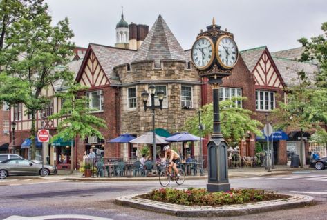 Here Are The 10 Richest Cities In New York Scarsdale New York, Small Cities, Westchester New York, Town Names, Ny City, Nice Place, Crumb Cake, Community Events, In Law Suite