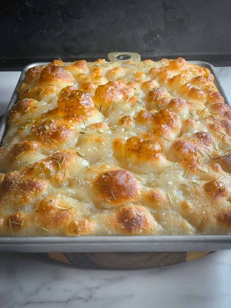 Sourdough focaccia that is soft and fluffy on the inside with crispy edges and bottom Serve as is, cut small and serve with dip, or use for sandwiches. Faccia Bread Sourdough, Cheesy Sourdough Focaccia, 8 Hour Sourdough Bread, Sourdough Recipes To Freeze, Sour Dough Discard Foccia Bread, Sourdough Faccia Bread Recipes, Fast Sourdough Recipes, Sourdough Foccacia Recipe, Sourdough Focaccia Recipe