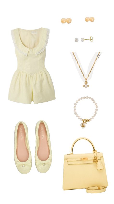 First Birthday Party Outfit For Mom, Crocs Fashion, Birthday Party Outfits, Yellow Outfit, Capsule Outfits, Easy Trendy Outfits, Classy Chic, 60s Fashion, Kpop Outfits