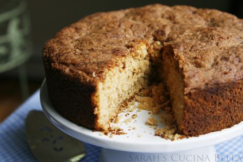 Biscoff Coffee Cake Carrot Coffee Cake, Biscoff Coffee, Bisquick Coffee Cake Recipe, Crumb Coffee Cakes, Honey Crisp, Streusel Coffee Cake, Sweet Kitchen, Apple Crumb, Coffee Treats