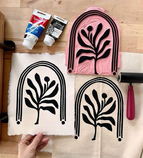 Mindy Schumacher (@follysomeprints) • Instagram photos and videos Leaves Block Print, Block Printed Wall, Block Print Designs Free Pattern, Block Printing Tea Towels, Block Print Flowers, Easy Block Printing Ideas, Simple Linocut Designs, Block Print Ideas, Easy Linocut