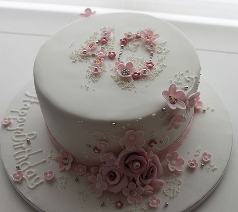 40 floral birthday cake | Jill Chant | Flickr 90th Birthday Cakes, 40th Cake, Cupcakes Decorados, Adult Birthday Cakes, Flowers Birthday, 40th Birthday Cakes, Birthday Cakes For Women, Cakes For Women, Cake Makers