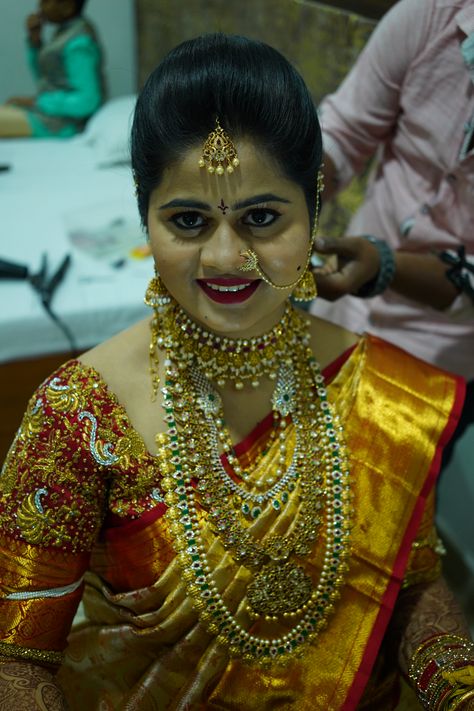 Papada Billa Designs Gold, Papada Billa, Blouses Work, Wedding Jewelry Sets Bridal Jewellery, Lehenga Saree Design, Bridal Sarees South Indian, Bridal Jewels, Bridal Jewelery, Traditional Blouse Designs