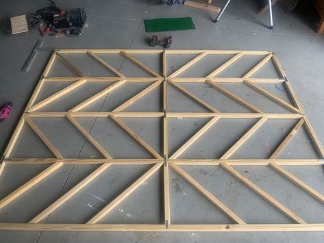 6x8ft garden trellis, 45 degree angels cuts Geometric Trellis, Honey Do List, Garage Walls, Mobile Shop, Scrap Wood Projects, Nature Garden, Garden Trellis, Outdoor Projects, Diy Outdoor