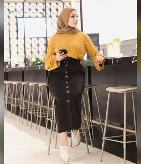 Mustard Top Outfit, Outfit Hijab Summer, Mustard Yellow Outfit, Mustard Outfits, Hijab Summer, Cheap Prom Dresses Long, Fashion Muslim, Yellow Outfit, Muslim Fashion Outfits