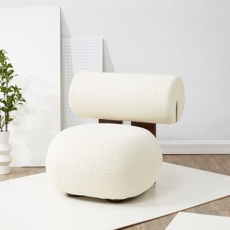 SAFAVIEH Couture Kamaria Modern Accent Chair - 28 IN W x 31.5 IN D x 28 IN H - Bed Bath & Beyond - 37717756 Shearling Chair, Curvy Furniture, Minimalist White, Mid Century Armchair, Modern Accent Chair, Universal Furniture, Modern Accents, Cleaning Upholstery, Furniture Outlet Stores