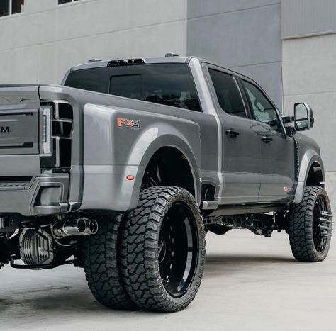 Dually Trucks Ford, Ford F350 Dually, F350 Dually, Dodge Diesel Trucks, 79 Series, Ford Super Duty Trucks, Diesel Trucks Ford, Country Trucks, American Pickup Trucks