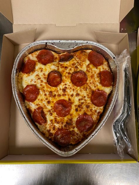 Hungry Howies, Heart Pizza, Pizza, Quick Saves, Pizzas, Pie