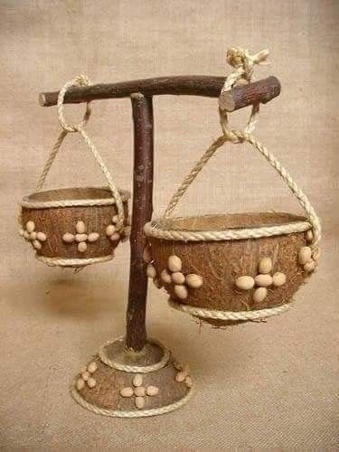 Second Wedding Ideas, Shell Craft Ideas, Ideas Para Decorar Jardines, Pista Shell Crafts, Coconut Shell Crafts, Diy Coconut, Craft From Waste Material, Shell Ideas, Shell Craft