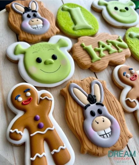 Shrek Cookies, Dream Cookies, Shrek Birthday, Shrek Party, First Birthday Cookies, Gender Reveal Cookies, Crazy Cookies, Cookies Theme, Baby Birthday Themes