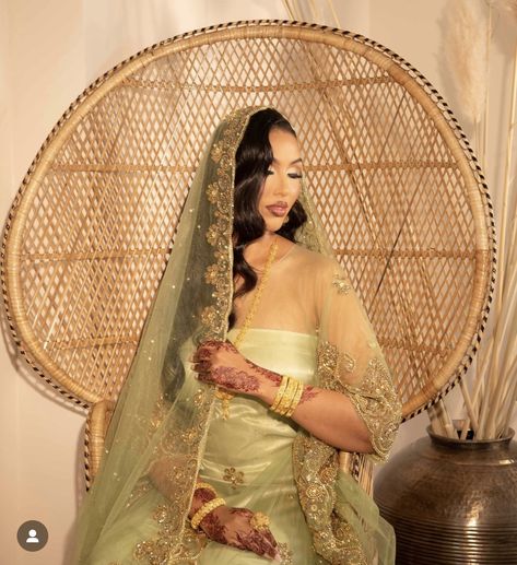 Dirac Somali, Nikkah Outfit, Somali Wedding, Bridal Hairstylist, Will Poulter, Nikkah Dress, Culture Clothing, Instagram Dress, Dream Wedding Ideas Dresses