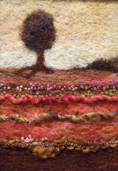 How To Felt Wool, Felt Pictures, Needle Felting Tutorials, Crazy Quilting, Felt Embroidery, Felt Wool, Wool Roving, Needle Felting Projects, Wet Felt