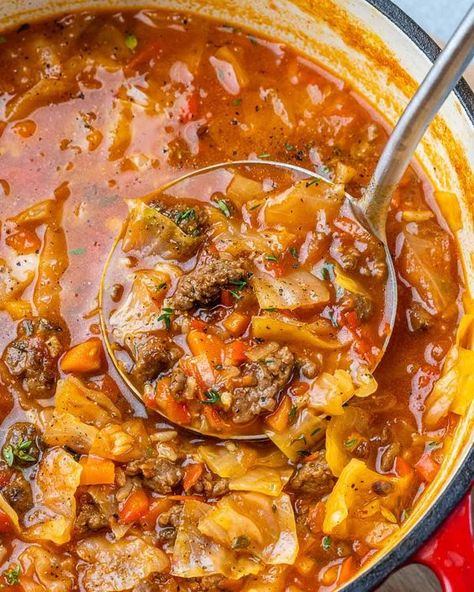 Easy and Delicious Cabbage Roll Soup | Healthy Fitness Meals Tomato Rice Soup, Recipes Cabbage, Easy Cabbage Rolls, Soup With Vegetables, Chicken Dorito Casserole, Broccoli Potato Soup, Cabbage Roll Soup, Cabbage Roll, Healthy Fitness Meals