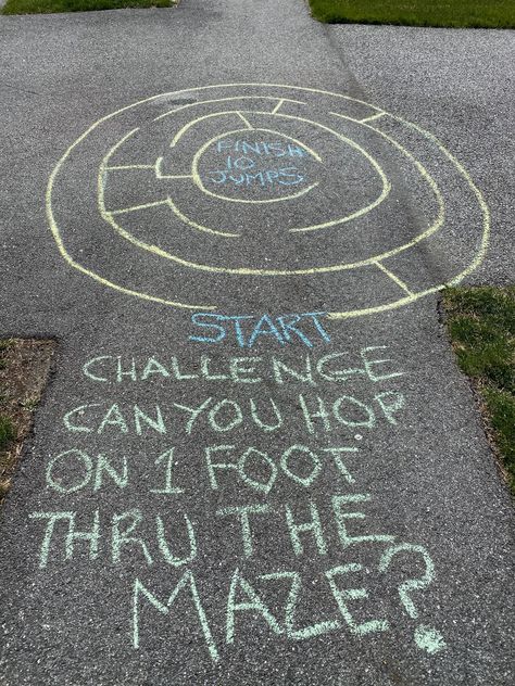 Outdoor Chalk Obstacle Course, Chalk Path Ideas, Side Walk Chalk Obstacles, Chalk Hopscotch Ideas, Cool Hopscotch Ideas, Chalk Games Outside, Hopscotch Ideas Sidewalk Chalk, Sidewalk Chalk Obstacle Course Ideas, Fun Hopscotch Ideas