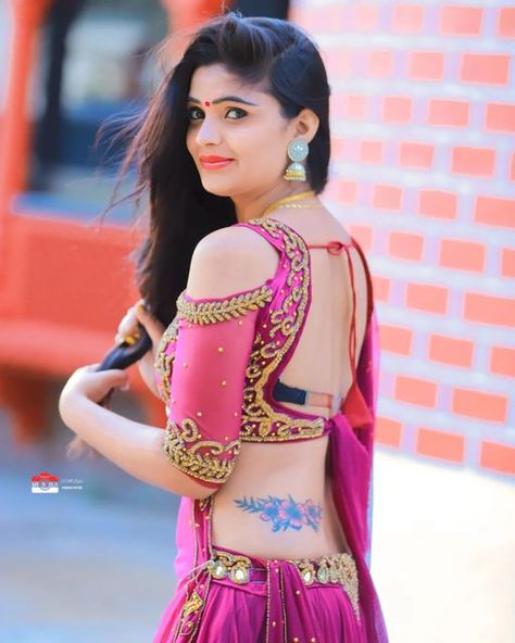 Arohi Nayak Hd Photo, Arohi Nayak, Aarohi Nayak Hd Photo, Rajasthani Photo, Sreemukhi Hot Pics, Song 2023, Crazy Photos, Short Status, Indian Bride Poses