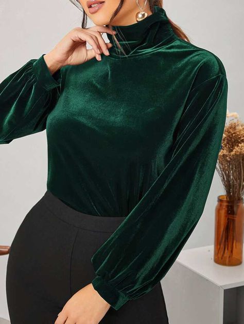 Velvet Tops Outfit, Velvet Top Designs, Girls Fashion Tops, Velvet Top Long Sleeve, Blouse Designs High Neck, Velvet Dress Designs, Soiree Dress, Women Blouses Fashion, Fashion Sketches Dresses