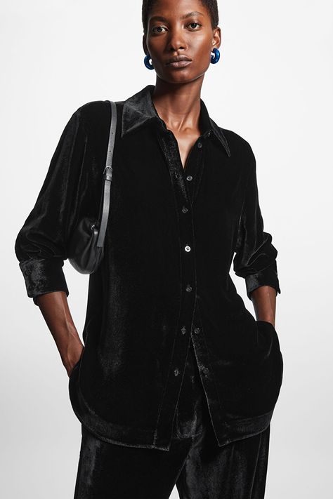 Velvet Shirt Outfit, Button Shirt Outfit, Black Velvet Shirt, Velvet Shirt, Cut Sweatshirts, Mulberry Silk, Black Blouse, Perfect Outfit, Shirt Outfit