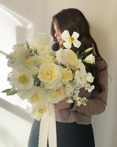 These flowers, like the song, evoke a sense of raw beauty and vulnerability, reminding me to embrace the delicate moments in life. #ButteryYellowVibes #SoulfulSerendipity #yellowwedding #bridalbouquet #summerbouquet #summerwedding #springwedding #bridalbouquet #flowers #butteryyellow #yellowbouquet #lexieetheflowergirl #gaweddings #alweddings #georgiaweddings #alabamaweddings #weddingflorist European Bridal Bouquet, Yellow Roses Wedding, Fairytale Flowers, White And Yellow Bouquet, Yellow And Green Flowers, White And Yellow Wedding, Yellow And White Flowers, White And Yellow Wedding Flowers, Yellow Wedding Florals