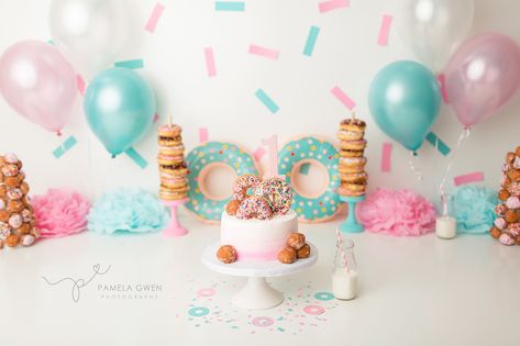 Simple Donut Cake Smash - Pink and Mint Donut Cake Smash, Donut First Birthday, Half Birthday Party, Donut Themed Birthday Party, Cake Smash Theme, Donut Birthday Party, Cake Donut, Cake Smash Ideas, Smash Cake Girl